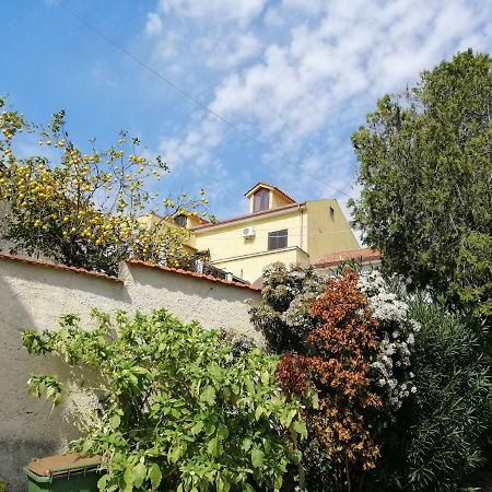 B&B Moscani Салерно Екстериор снимка