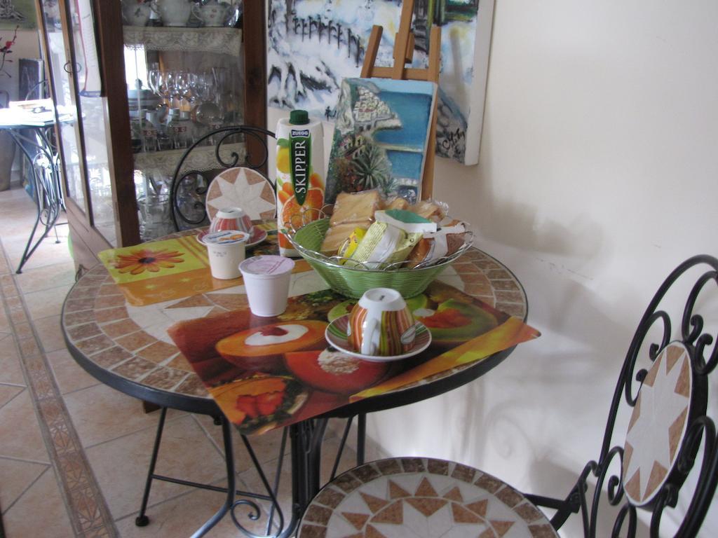 B&B Moscani Салерно Екстериор снимка